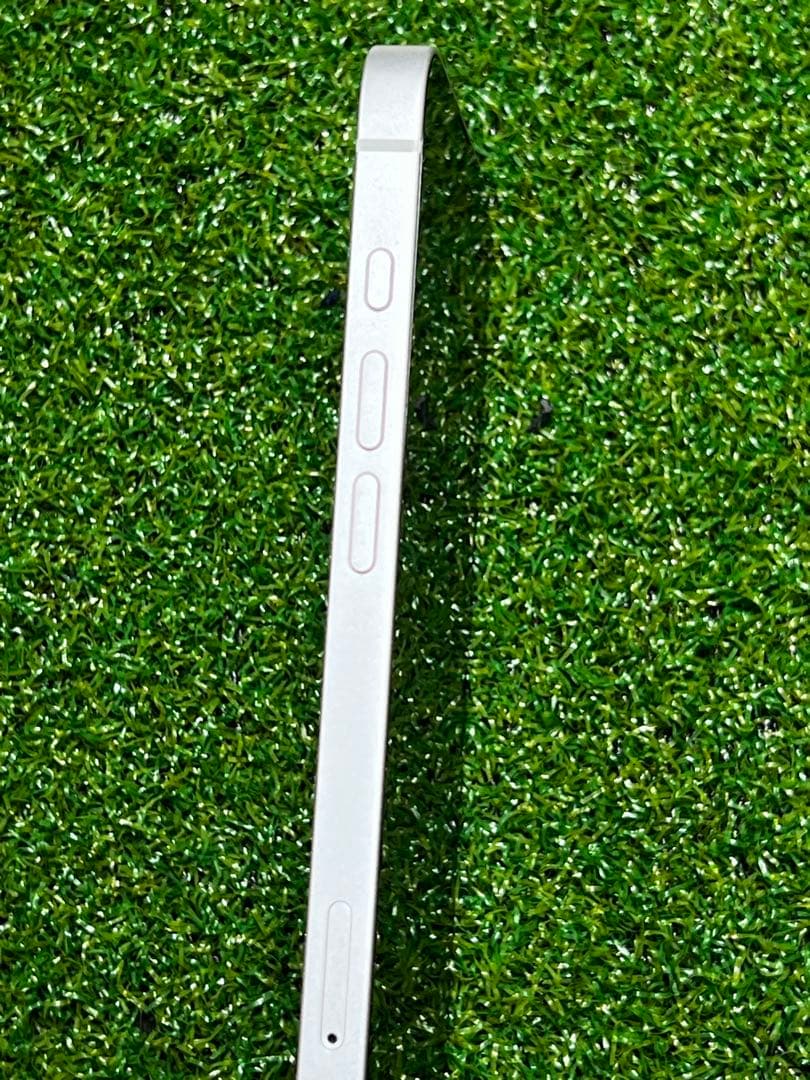 iPhone16e 128GB ホワイト SIMフリー IOS 26