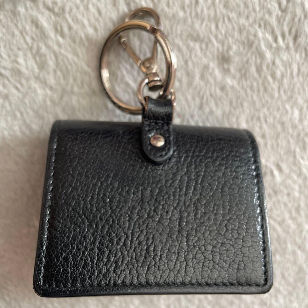 miu miu AirPodsケース