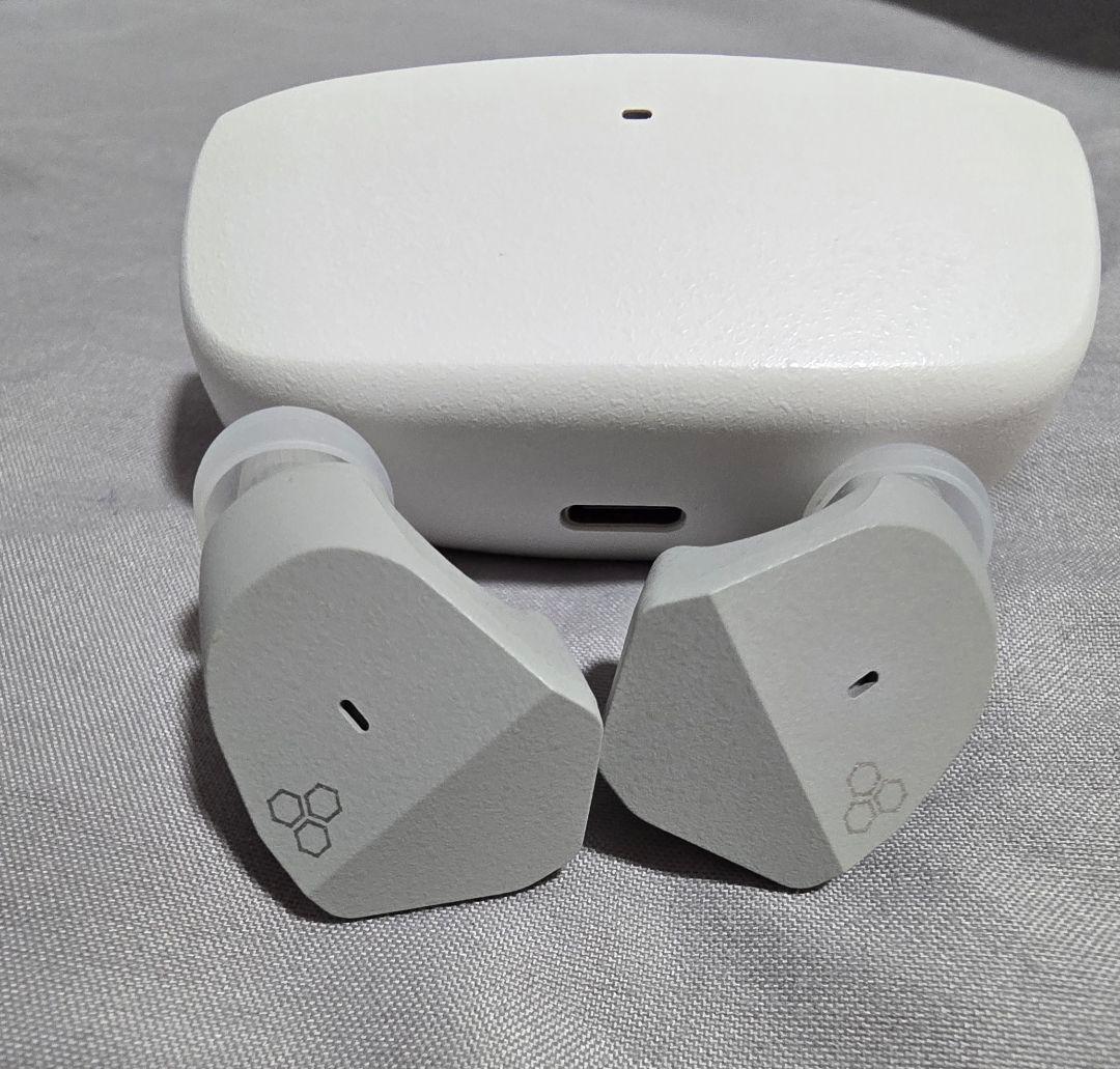 final ZE3000 ASMR用 完全ワイヤレスイヤホン