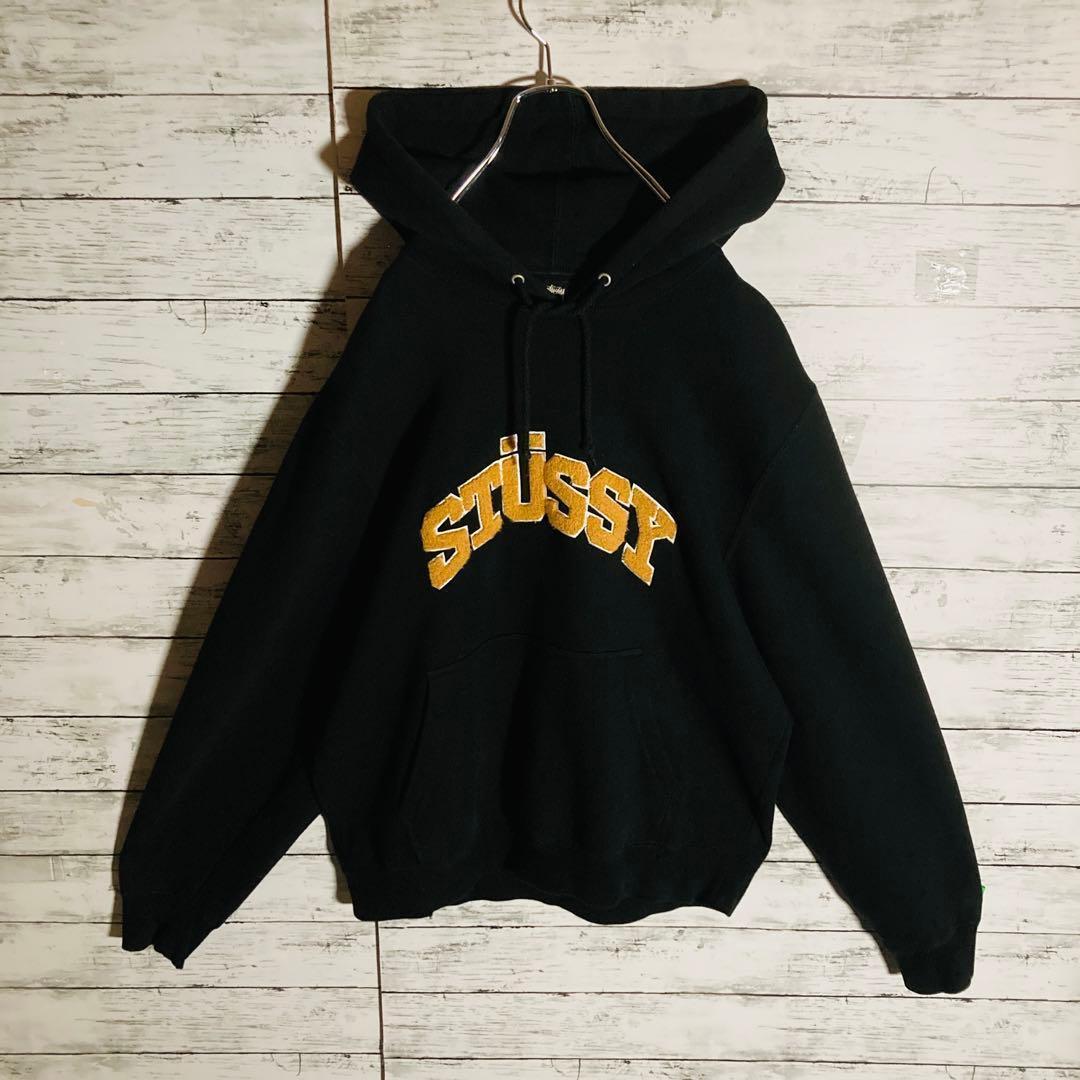 【美品】ステューシー☆センターロゴ　アーチ　パーカー　裏起毛　2XL相当　即完売