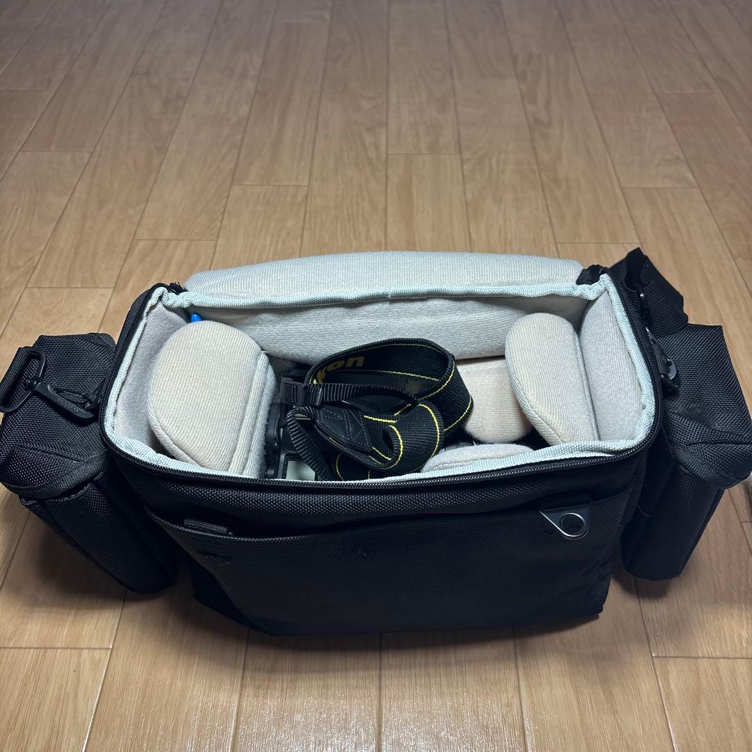 Nikon D7200 デジタル一眼レフカメラ 本体と付属品