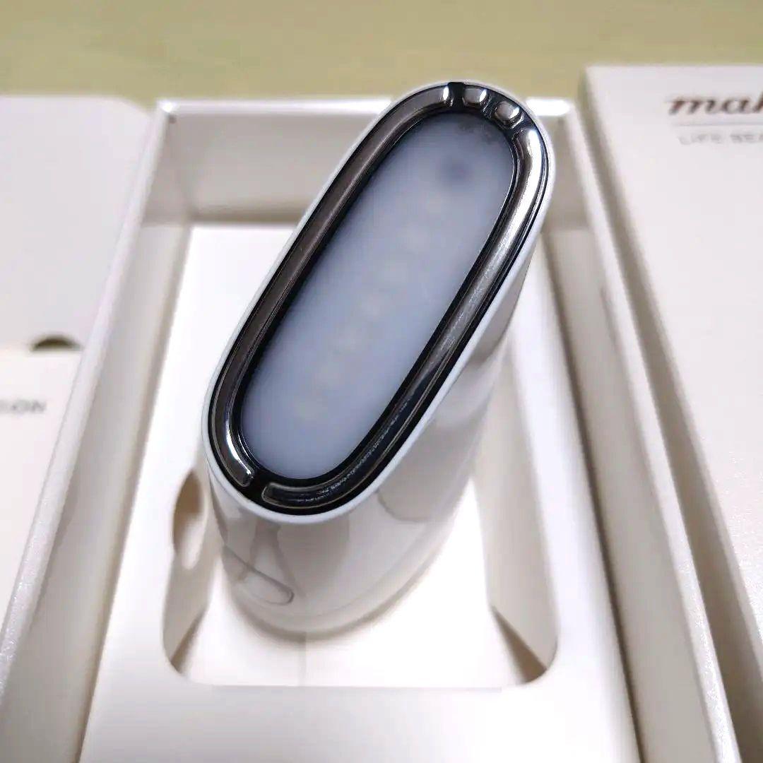 makeON LIGHT THERAPY II 美顔器 サンプルセット付き