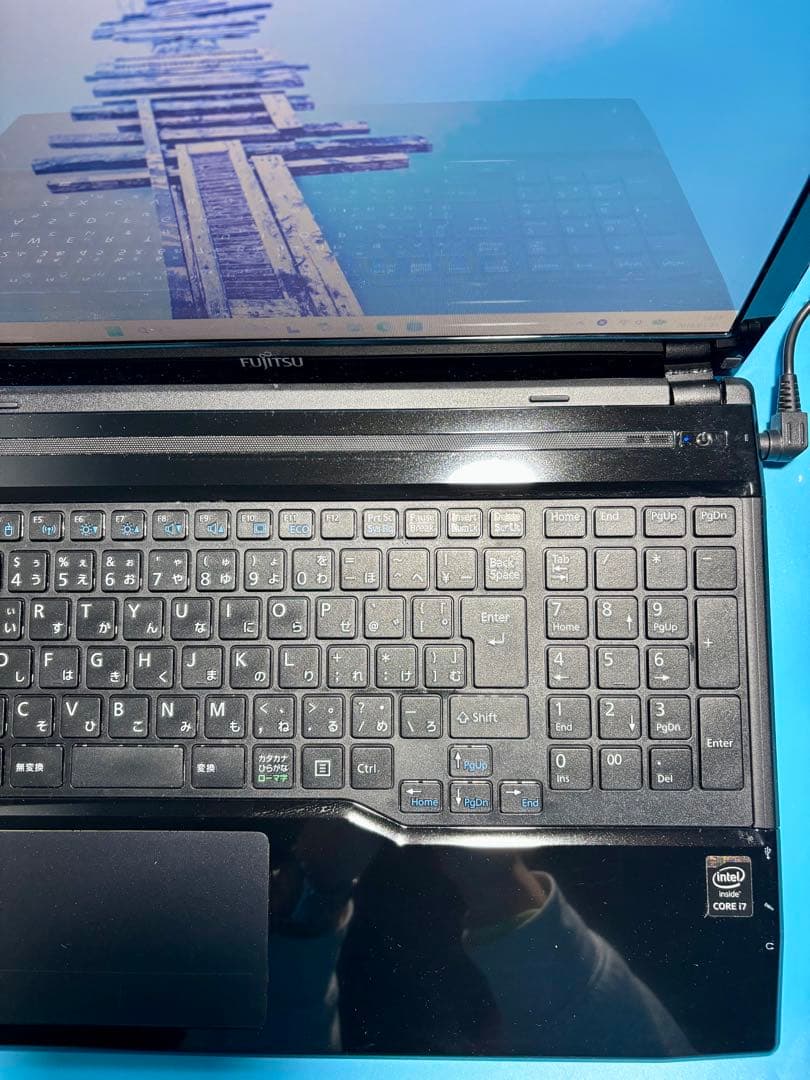 富士通 LIFEBOOK AH53/S i7 4712MQ SSHD 1TB