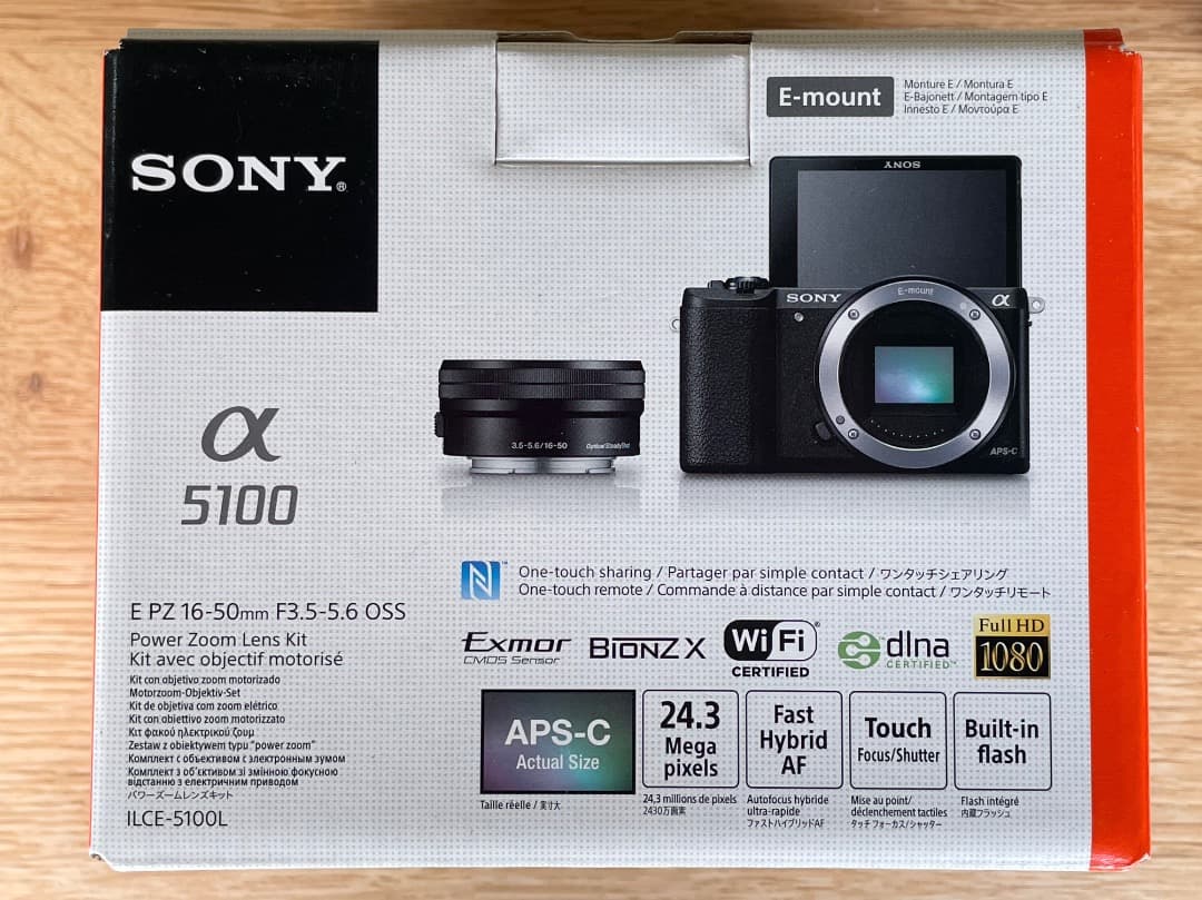 新品　SONY α5100 ソニー ミラーレス一眼 ズームレンズキット