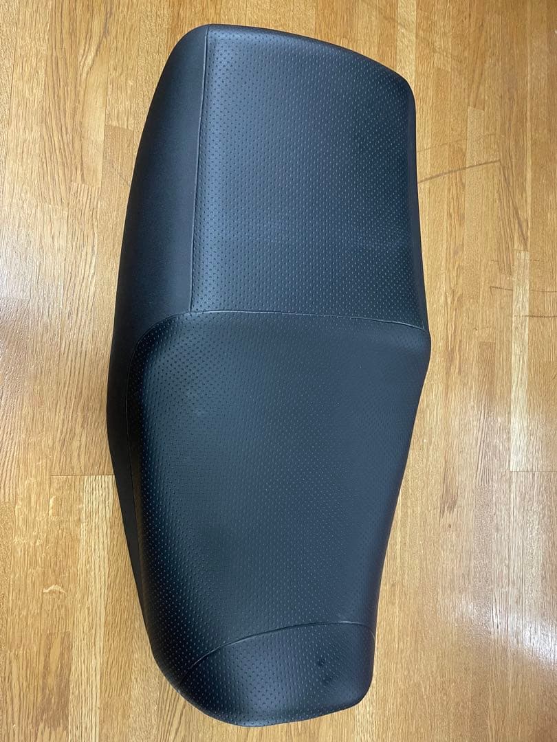 zrx1200ダエグ純正シート[美品]