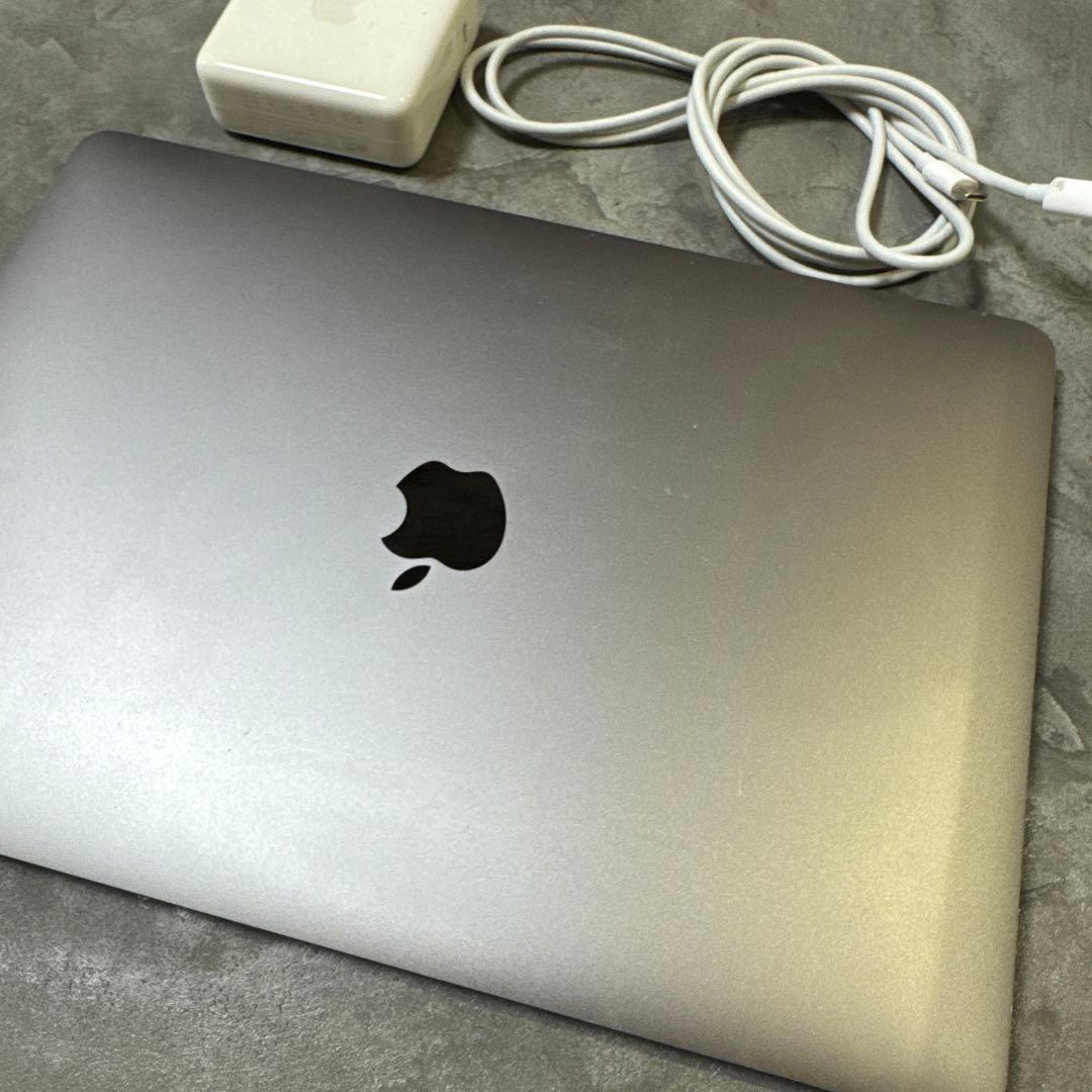 MacBook Pro 13インチ 2018 i5 8GB 256GB