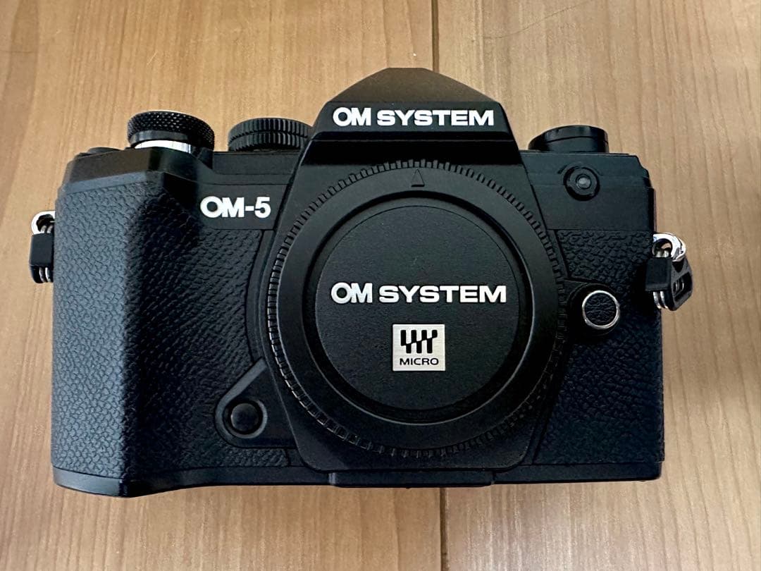 OM System OM-5 本体 Black