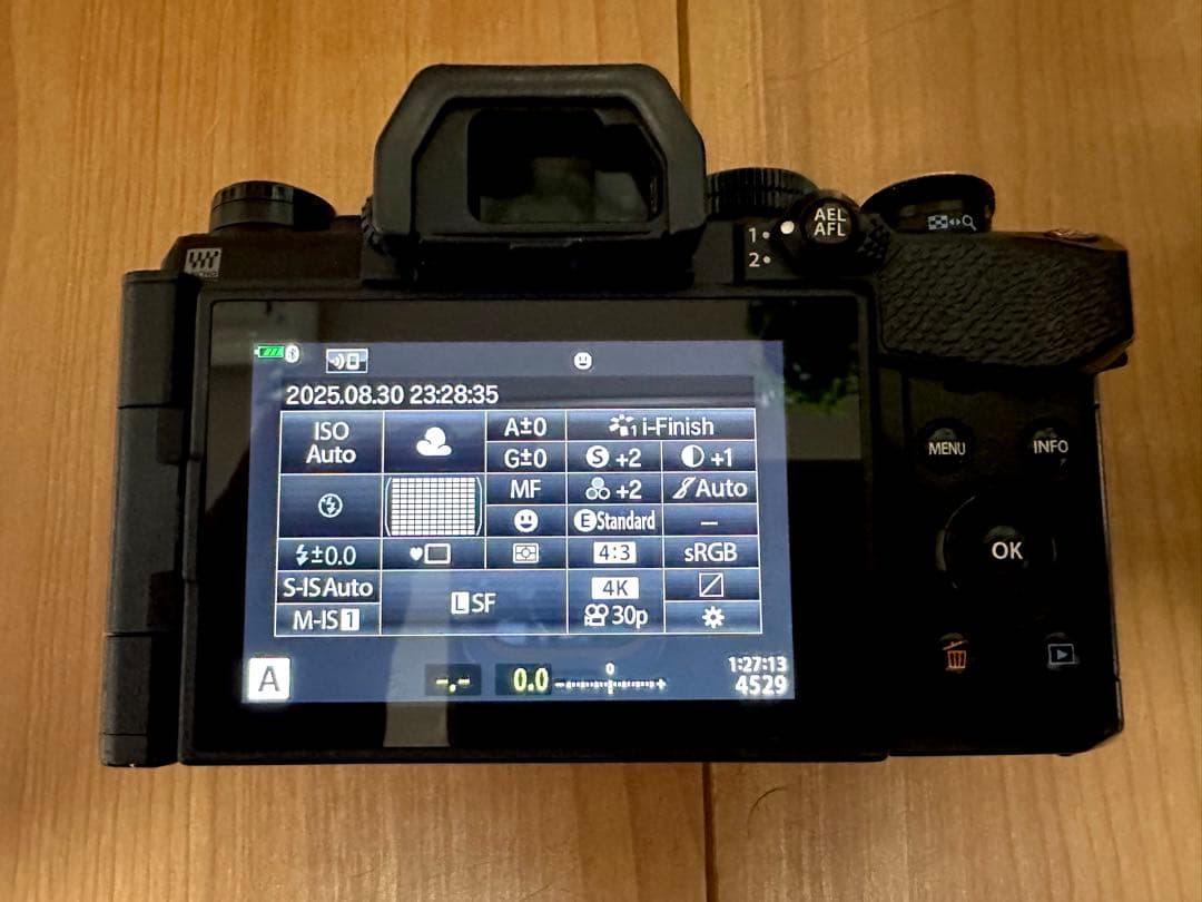 OM System OM-5 本体 Black