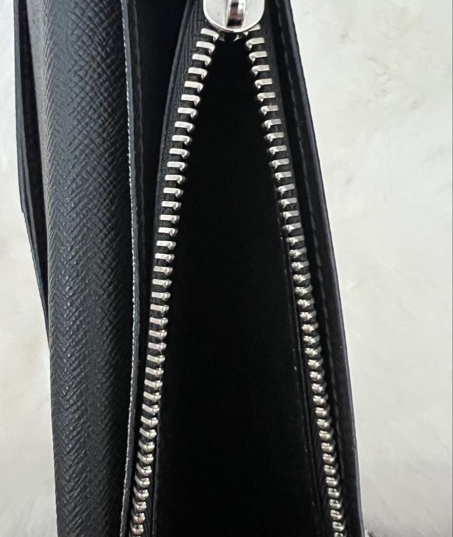 ルイヴィトン ポルトフォイユ・ブラザ タイガ 長財布 箱付き