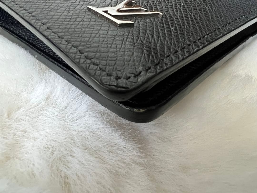 ルイヴィトン ポルトフォイユ・ブラザ タイガ 長財布 箱付き