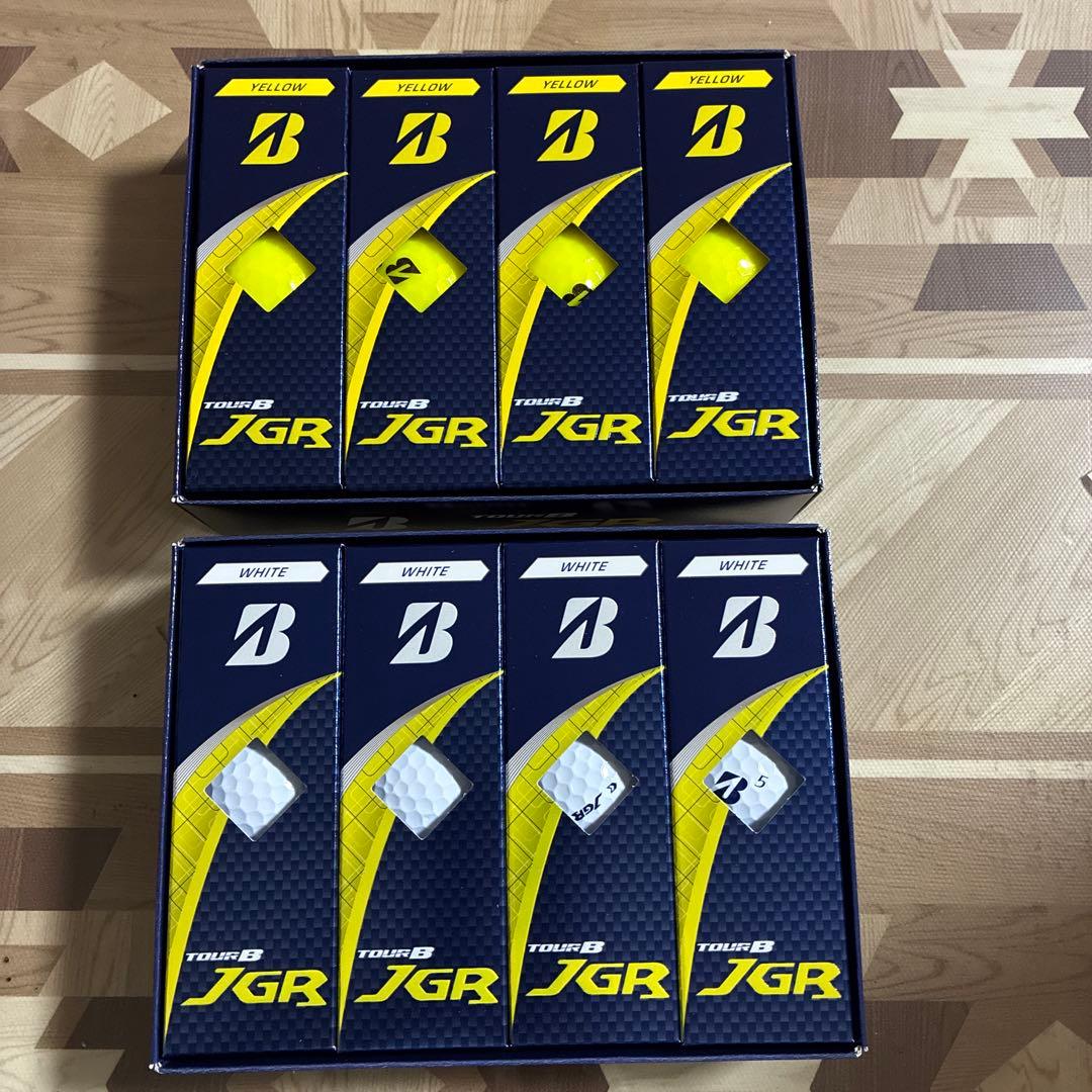 ブリヂストン TOUR B JGR ゴルフボール　ホワイトとイエロー　2ダース