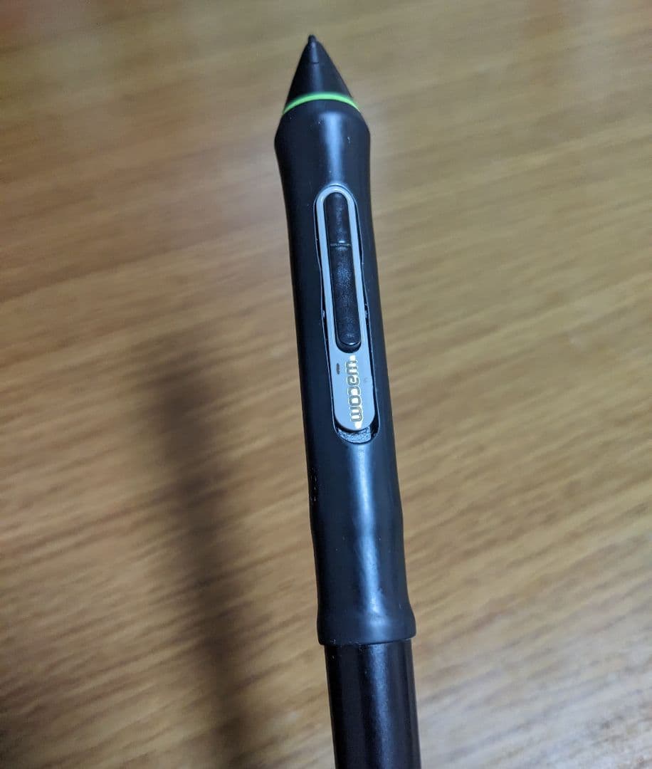 動作確認済 Wacom Intuos Pro PTH-660 ペンタブレット