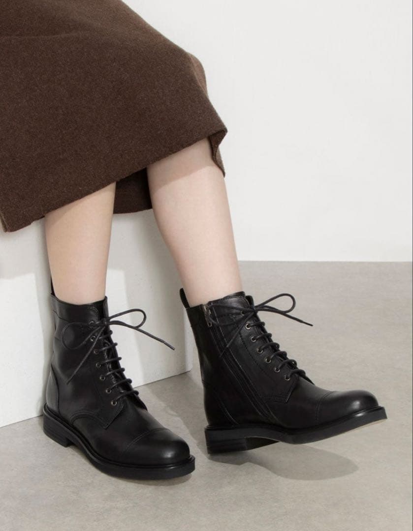 マーガレットハウエル　プレミアムライン　レースアップブーツ