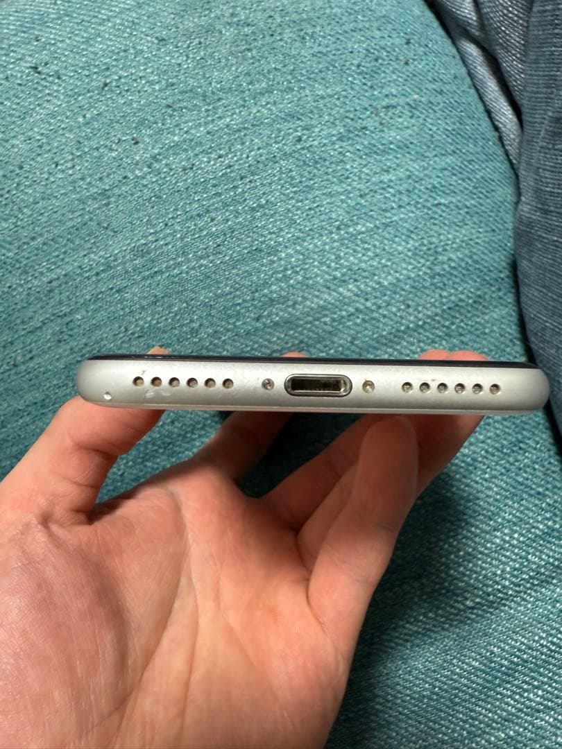 Apple iPhoneSE2ホワイト 本体64G