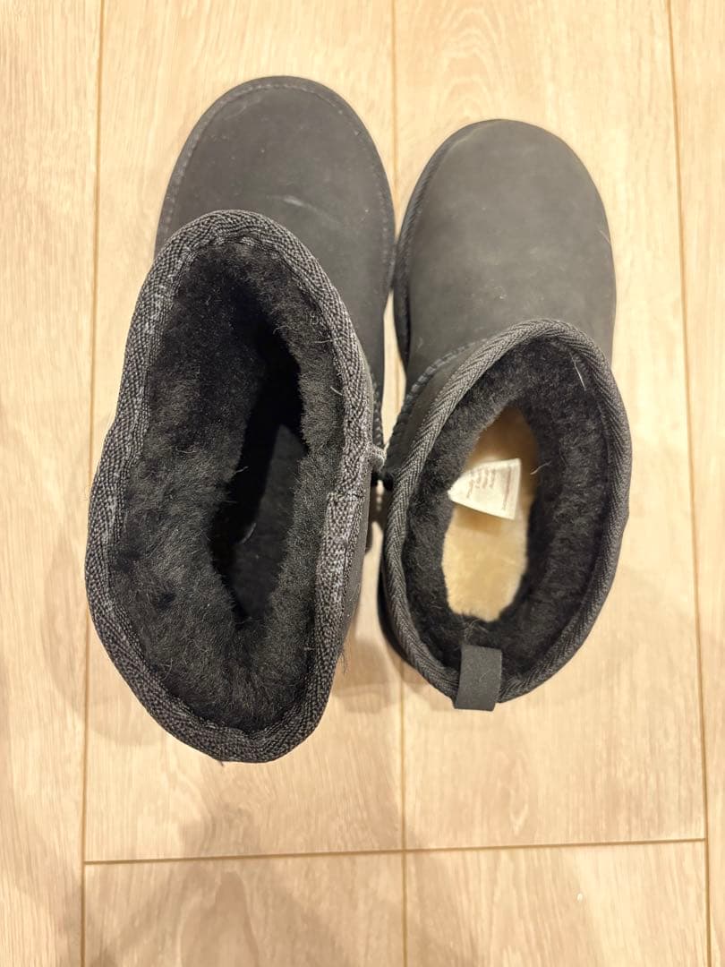 UGG EMU Australia ブラックムートンブーツ