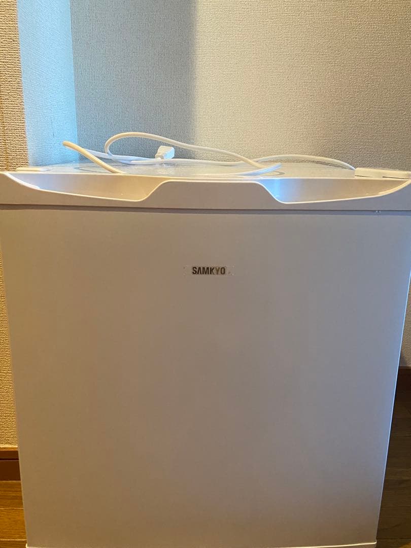 SAMYIO 冷凍庫 ホワイト