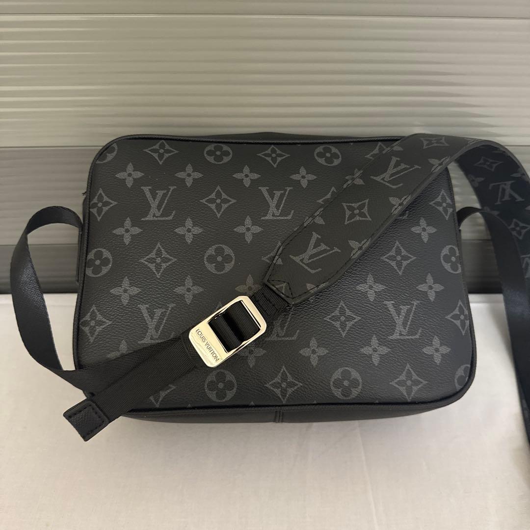 ショルダーバッグ　メッセンジャーバッグ