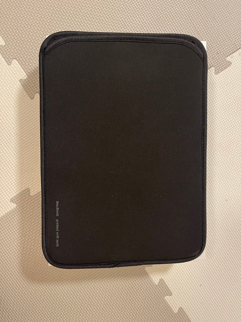 MacBook Air M1 8GB 13インチ512Gゴールド