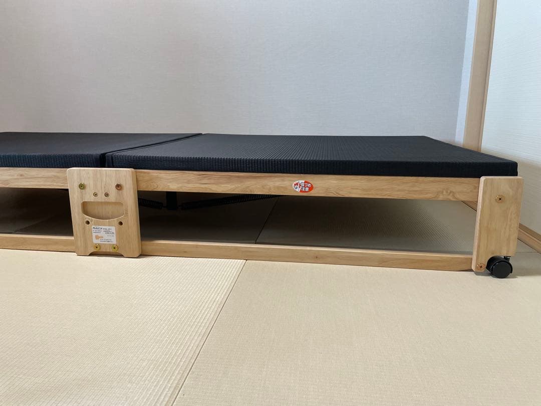 中居木工　折りたたみベッド