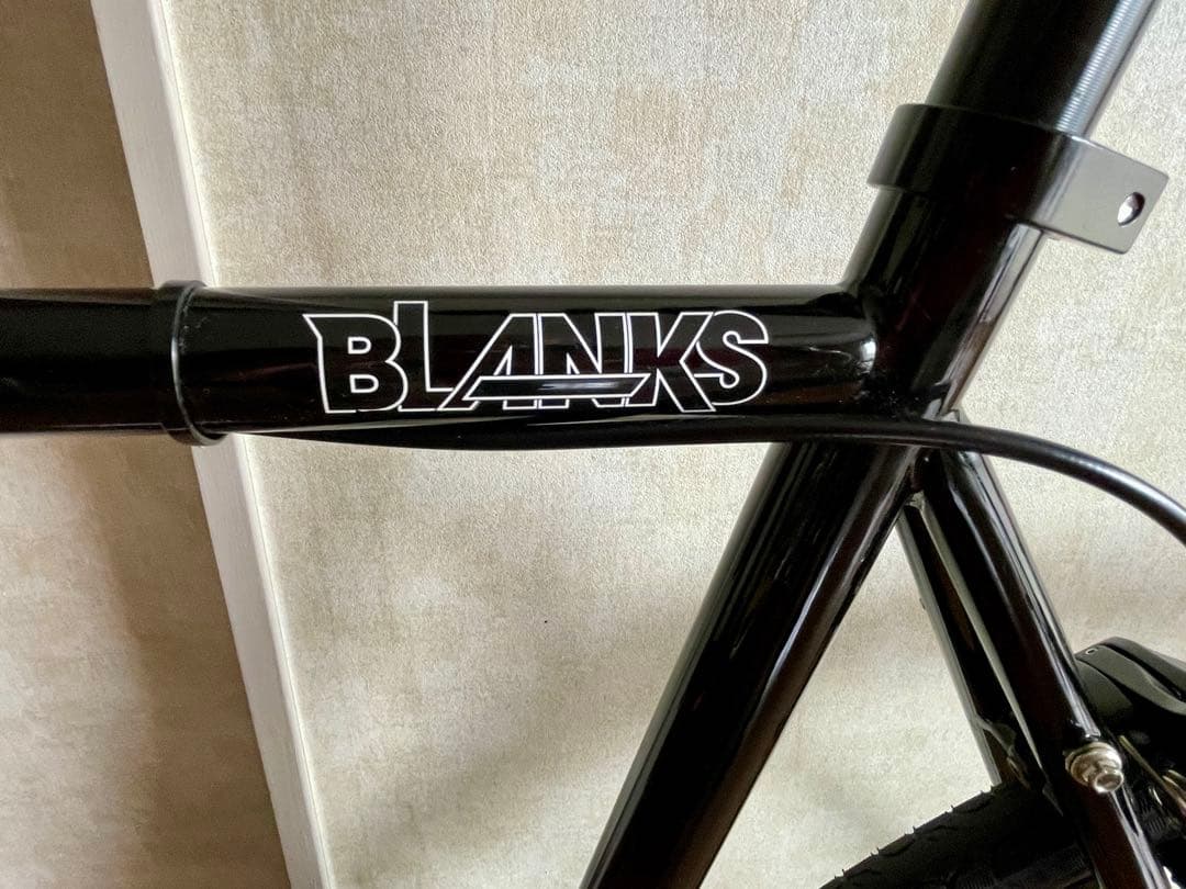 【送付不可、引取り限定】LOCAL BIKES BLANKS BLACK M