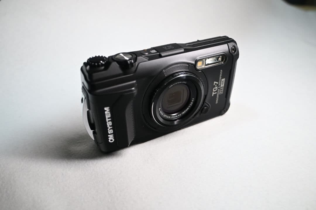 OM SYSTEM TG-7 コンパクトデジタルカメラ＋別売アクセサリー セット