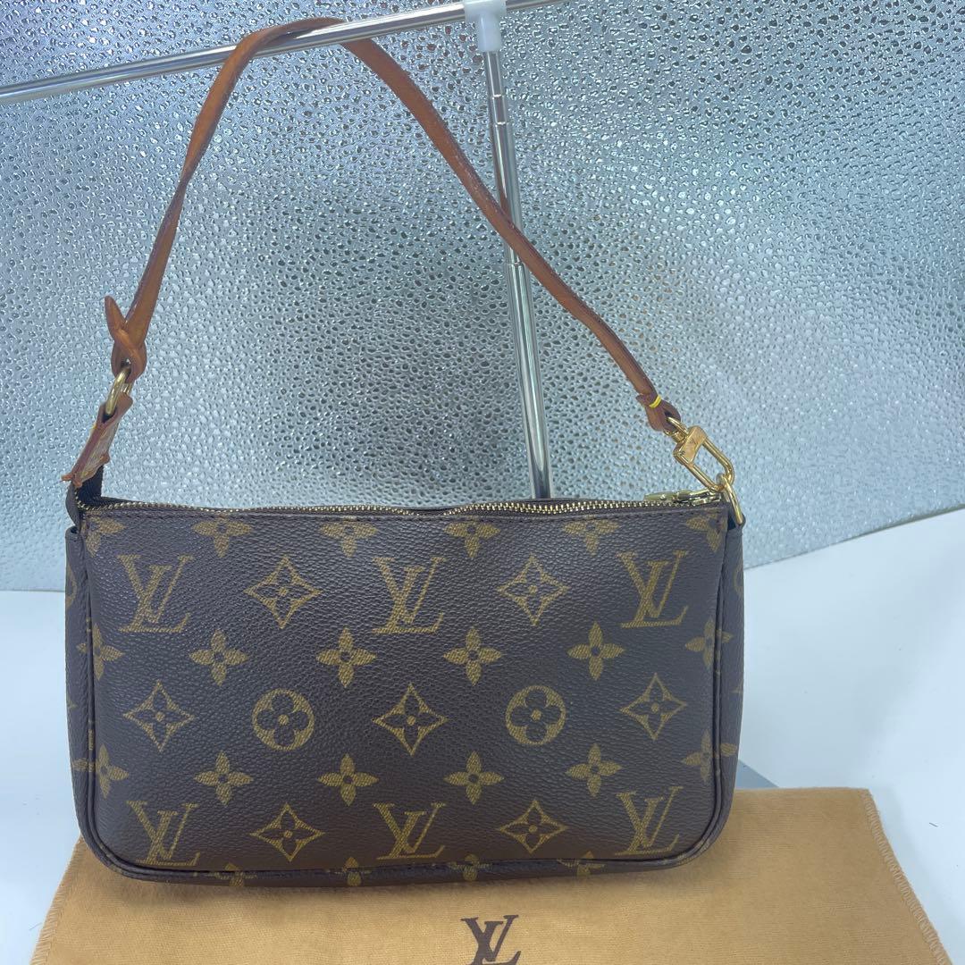 ルイヴィトン　ポシェット　アクセソワール　アクセサリーポーチ　ミニバッグ