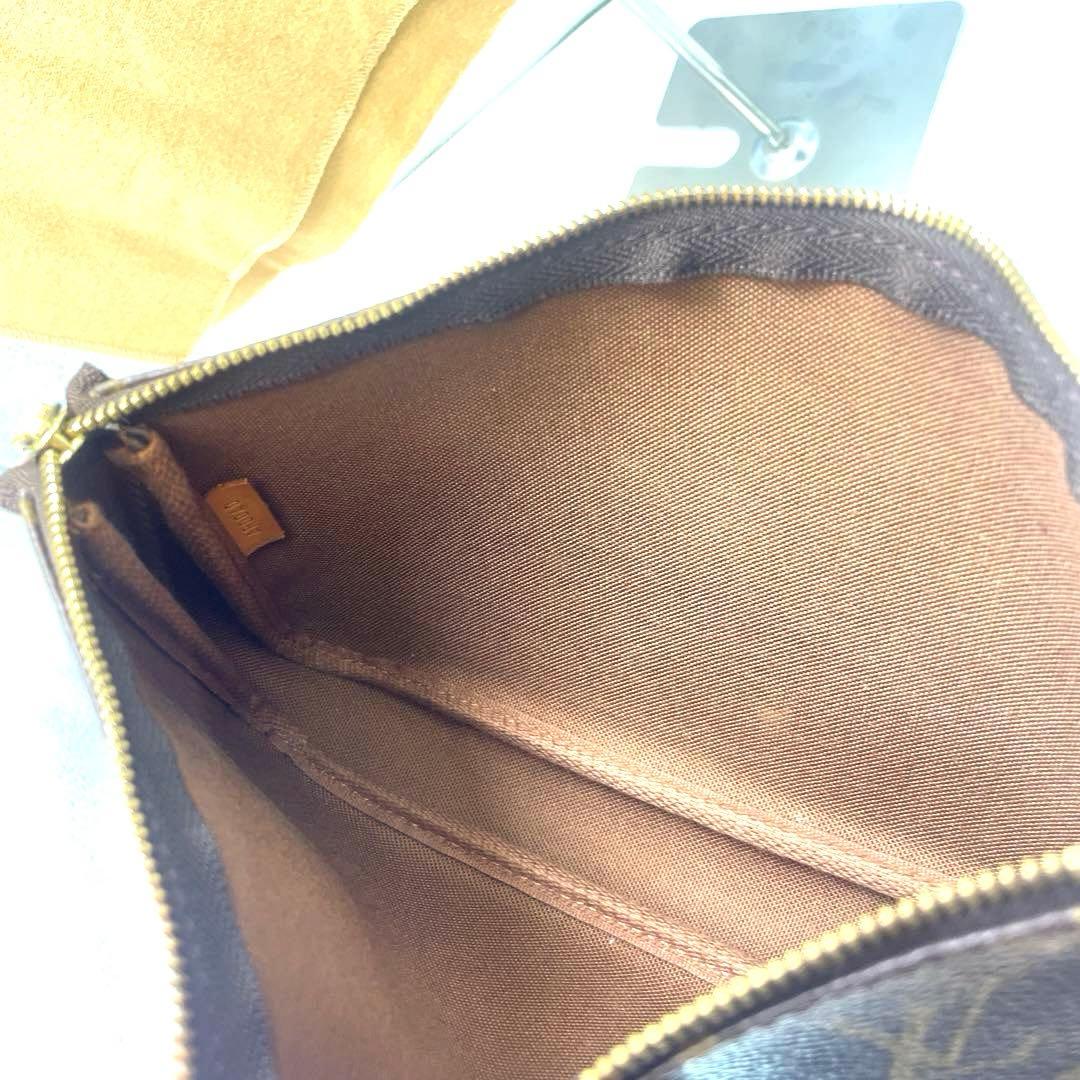 ルイヴィトン　ポシェット　アクセソワール　アクセサリーポーチ　ミニバッグ