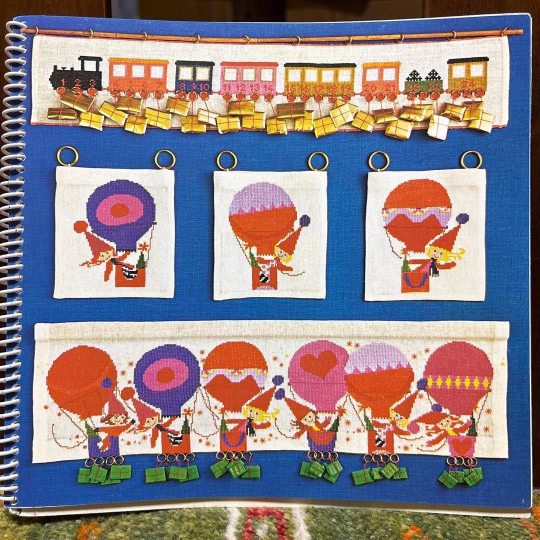 希少　フレメ刺繍　クリスマスクロスステッチ図案集　全79ページ　断捨離