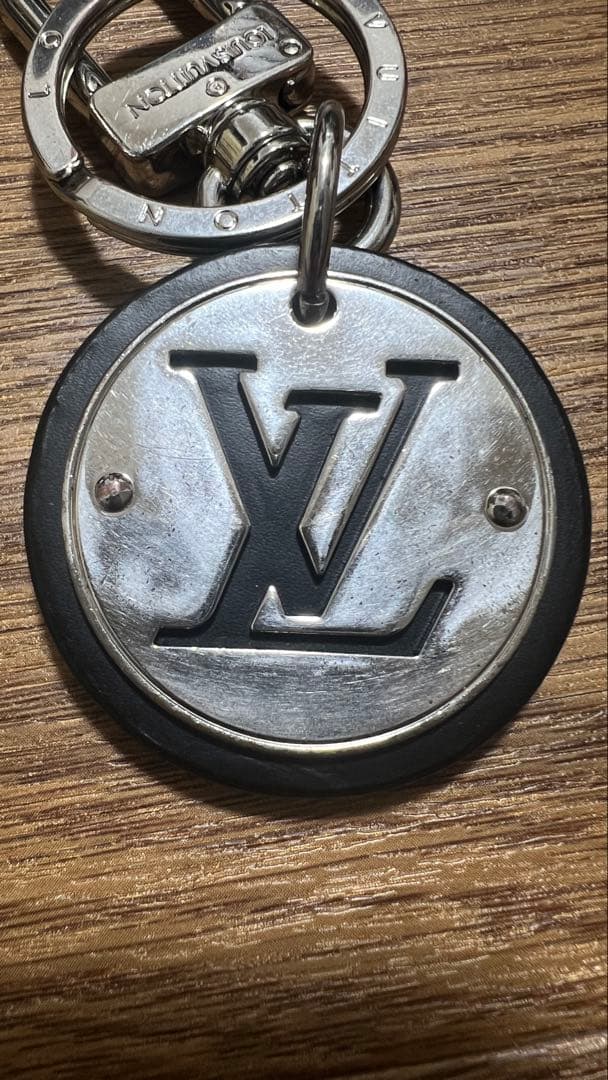 【値下げ】ルイヴィトン(Louis Vuitton) M67362 キーホルダー