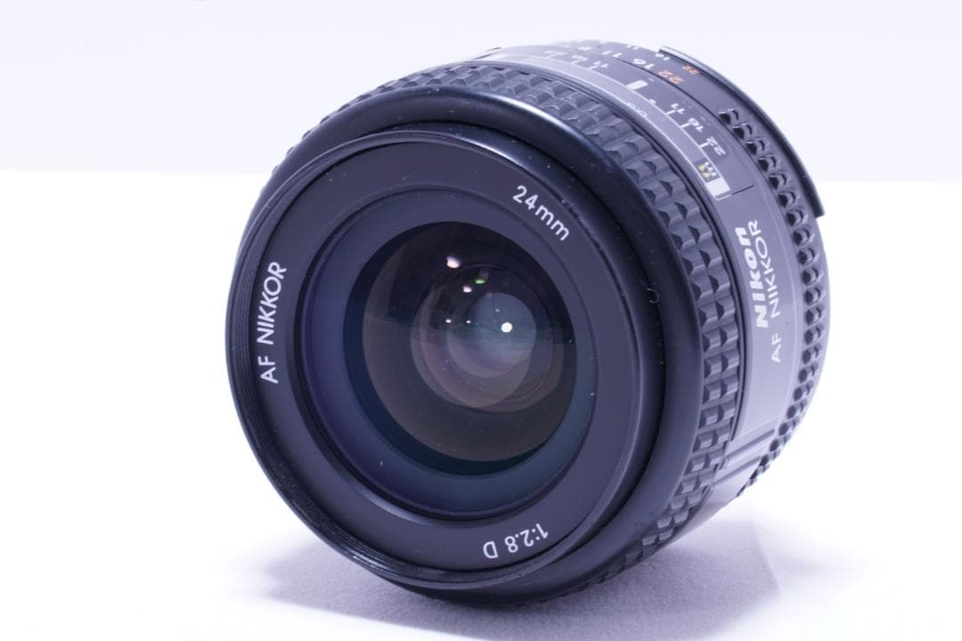 AF Nikkor 24mm 1:2.8 D nikon 広角レンズ