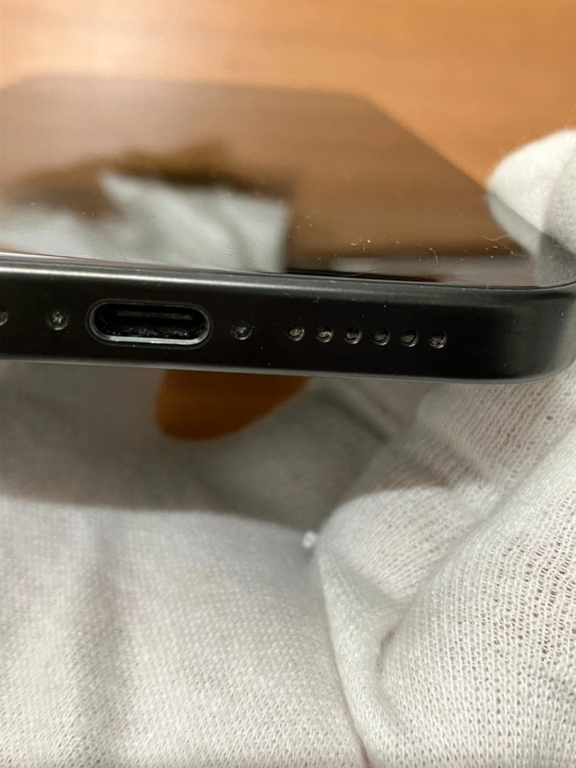 美品　iphone 15 pro max 256GB 94％ 残債なし