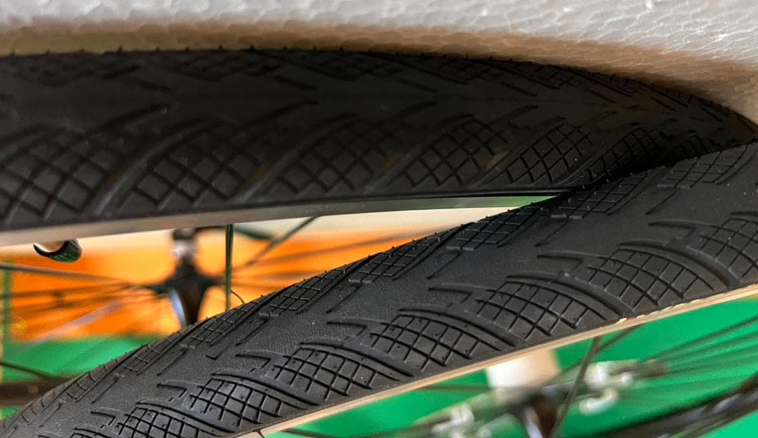 新品タイヤ ホイールセット　ビアンキ 純正　AT470 700c