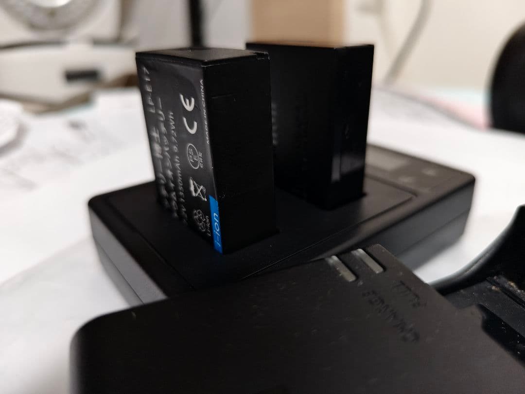 週末セール Canon EOS M5 ミラーレス一眼カメラ