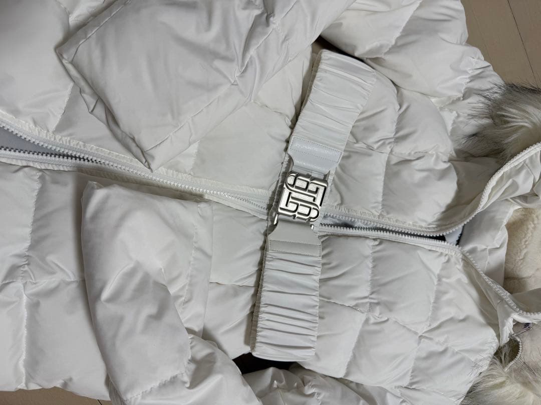 GYDA ベルト付きロングダウンコート　クリーニング済み