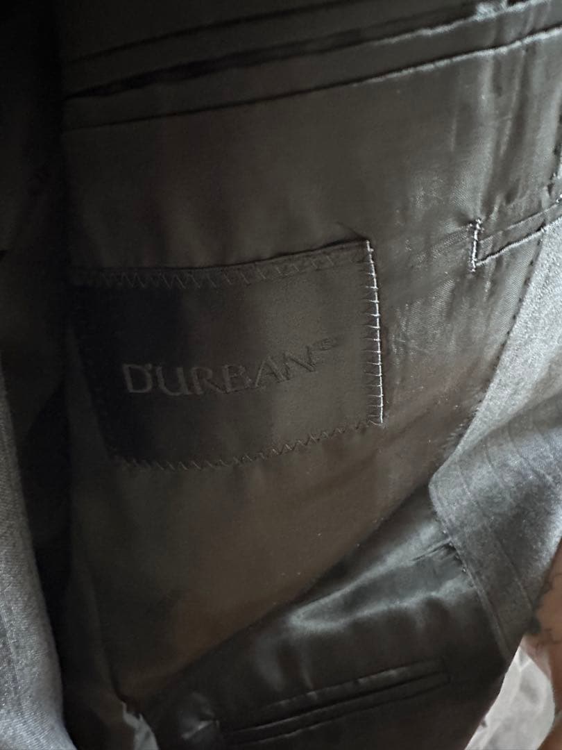 DURBANスーツ