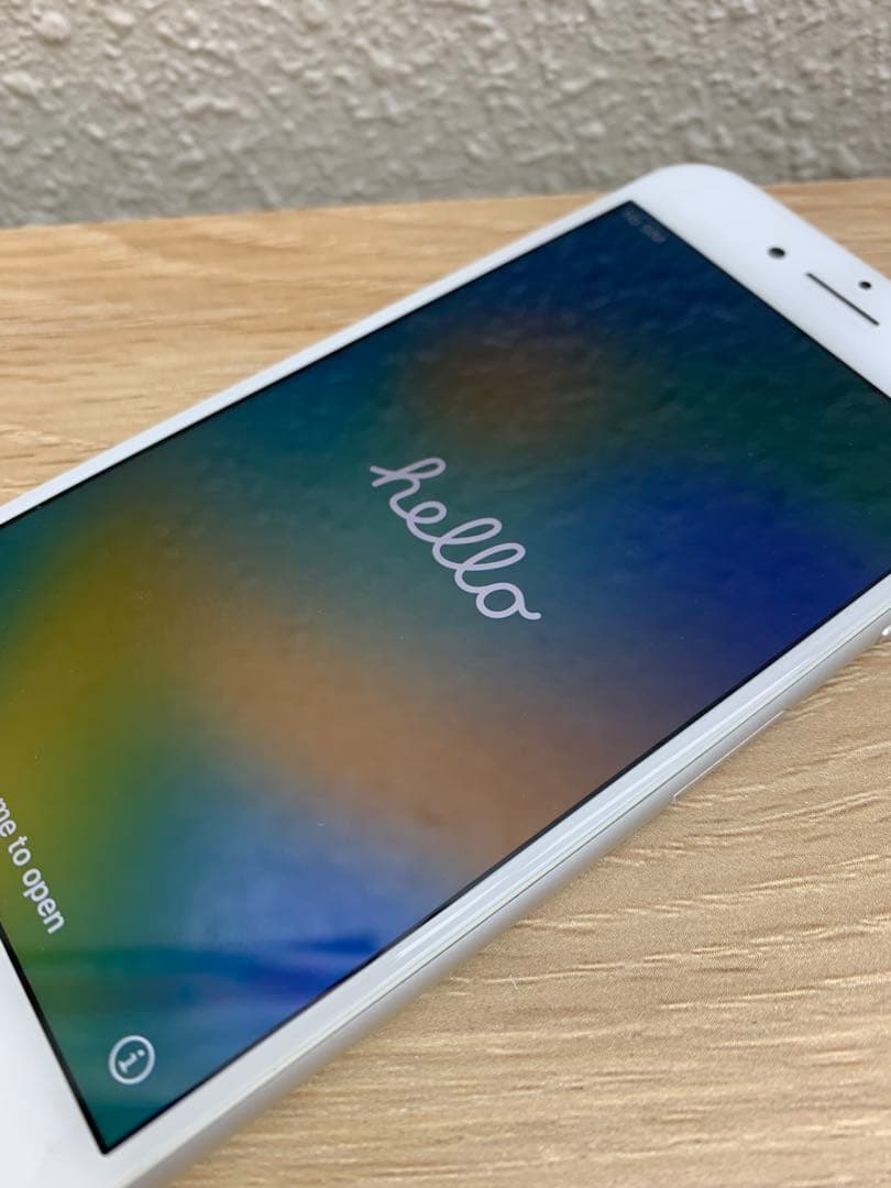 iPhone8 シルバー 64GB SIMフリー 本体