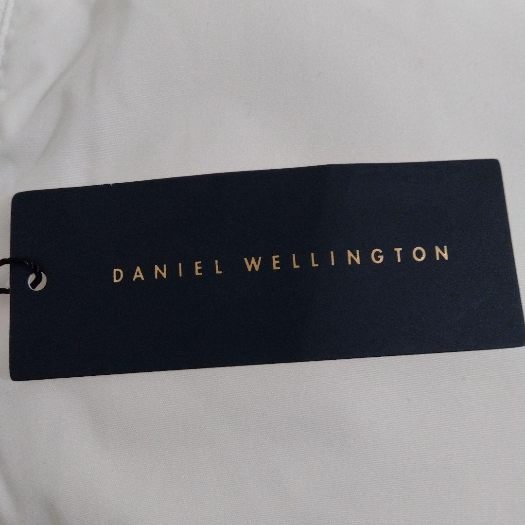 DanielWellington　フーデッド パデッドジャケット　ダウン