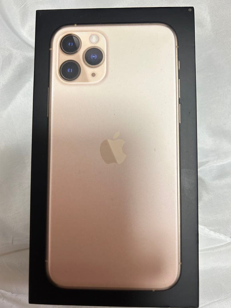 iPhone11プロ本体SIMフリー