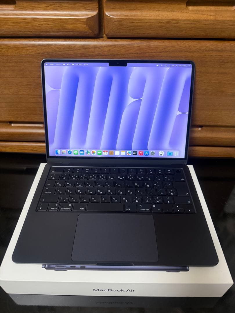 MacBook Air M2 13インチ メモリ8GB/SSD256GB