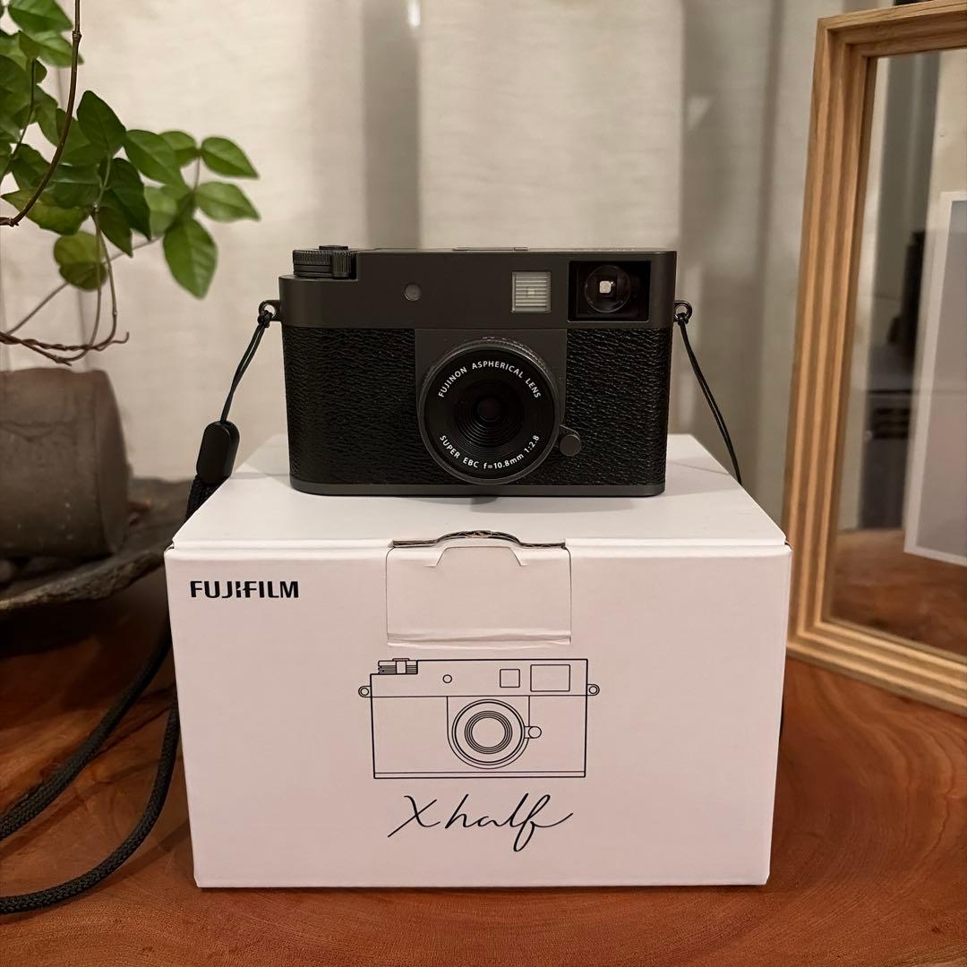 デジタルカメラ FUJIFILM X half Charcoal Silver