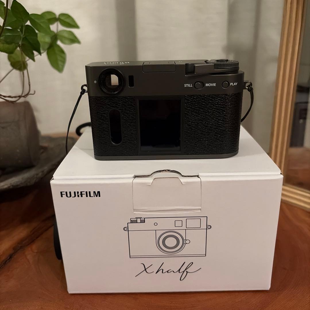 デジタルカメラ FUJIFILM X half Charcoal Silver