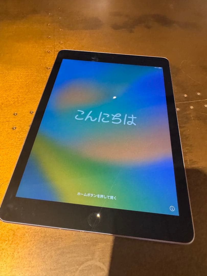 iPad第5世代　32GB ②