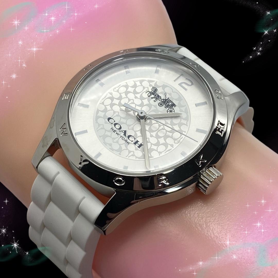 《美品　稼働品》　コーチ　レディースメンズ腕時計　シグネチャー　防水　クオーツ