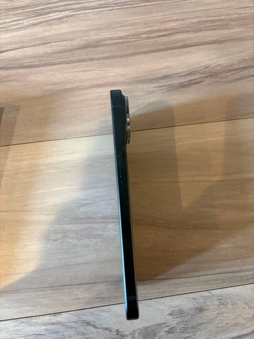 iPhone 15 SIMフリー 128GB ブラック