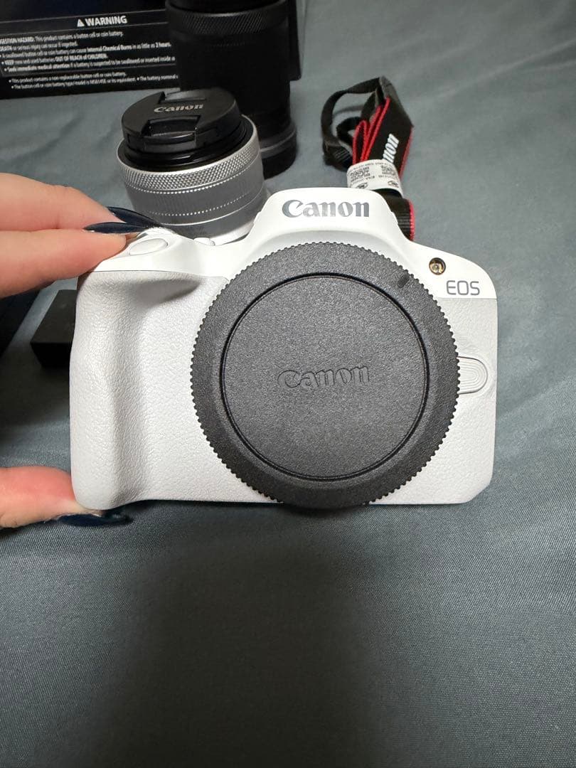 Canon EOS R50 ホワイト ダブルズームキット