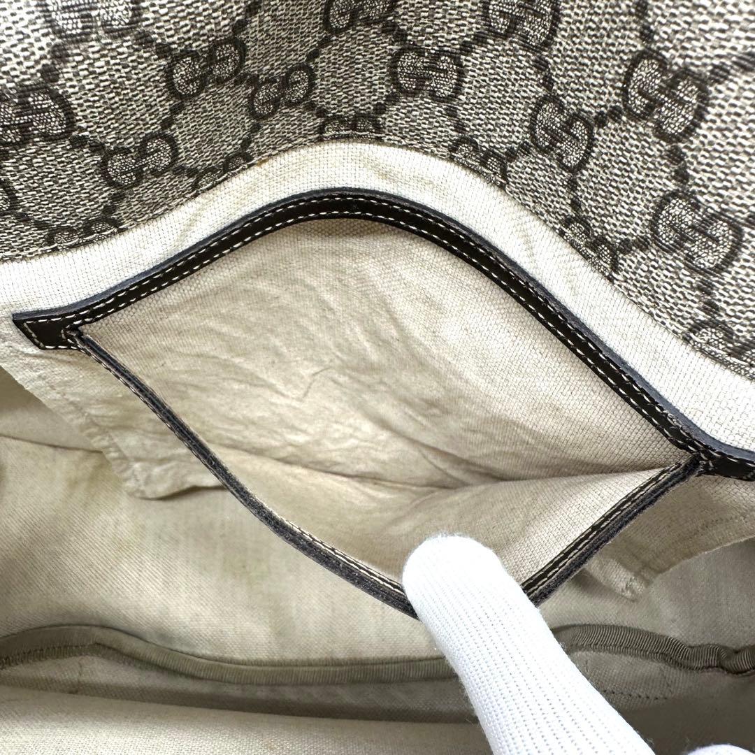 【美品】GUCCI ショルダーバッグ メッセンジャーバッグ GG スプリーム