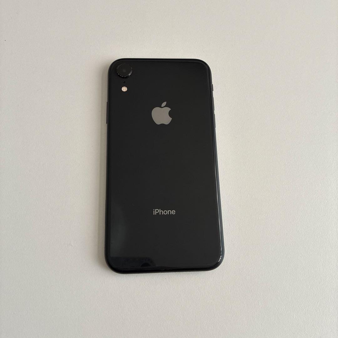 iPhoneXR ブラック64GB
