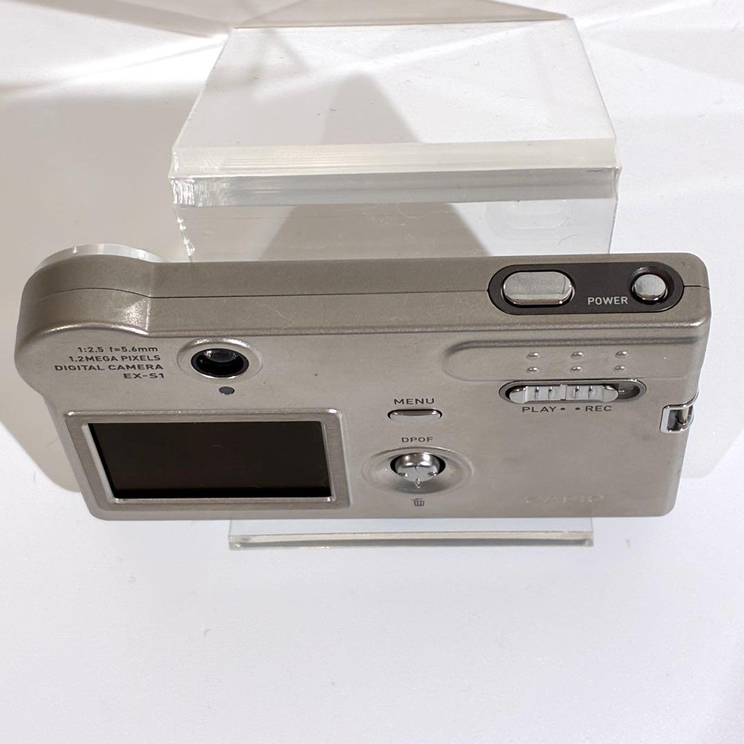 美品✨ CASIO カシオ デジカメ EXILIM EX-S1 シルバー 付属品