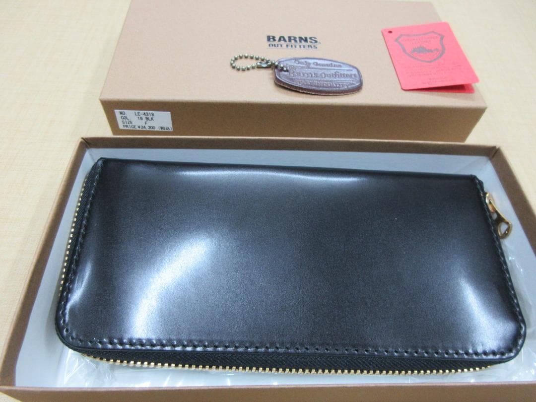 BARNS OUTFITTERS コードバン黒　ラウンドファスナー長財布