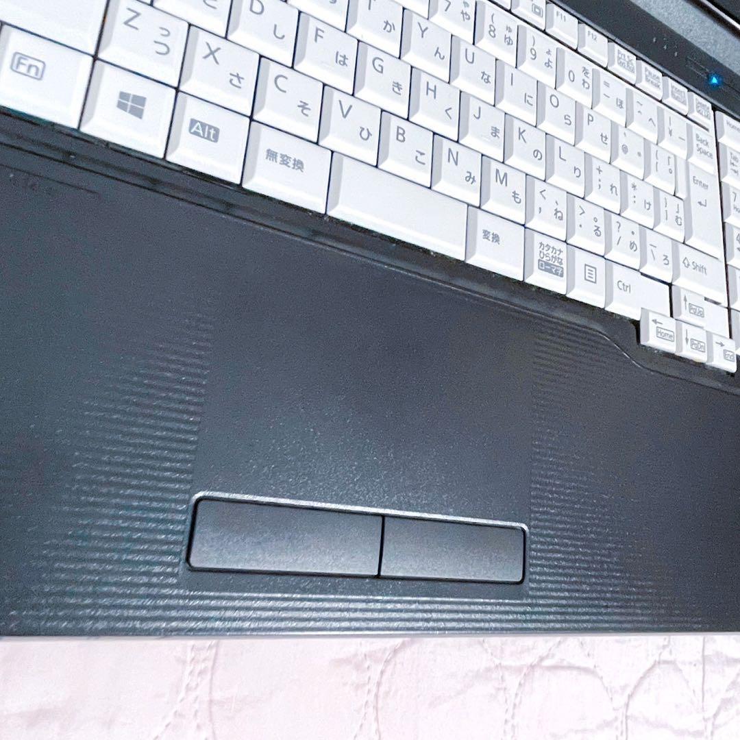 【高級機・極美品】2021年製 第10世代i5 フルHD NVMe ブルーレイ